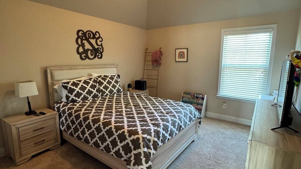 Photo of Bedroom in Martinez