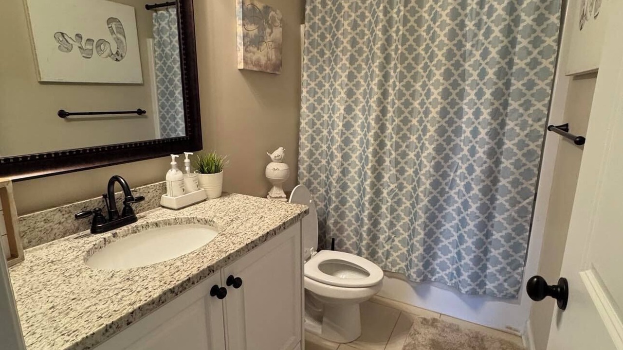 Photo of Bathroom in Martinez