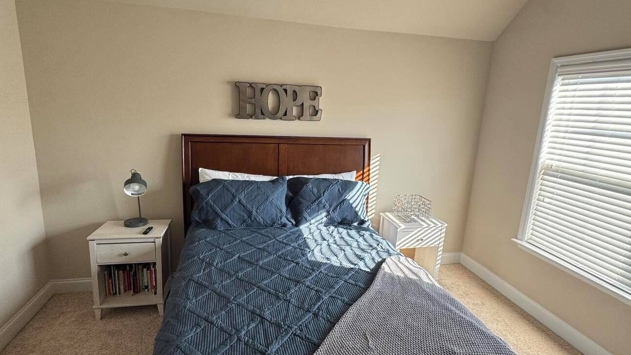 Photo of Bedroom in Martinez