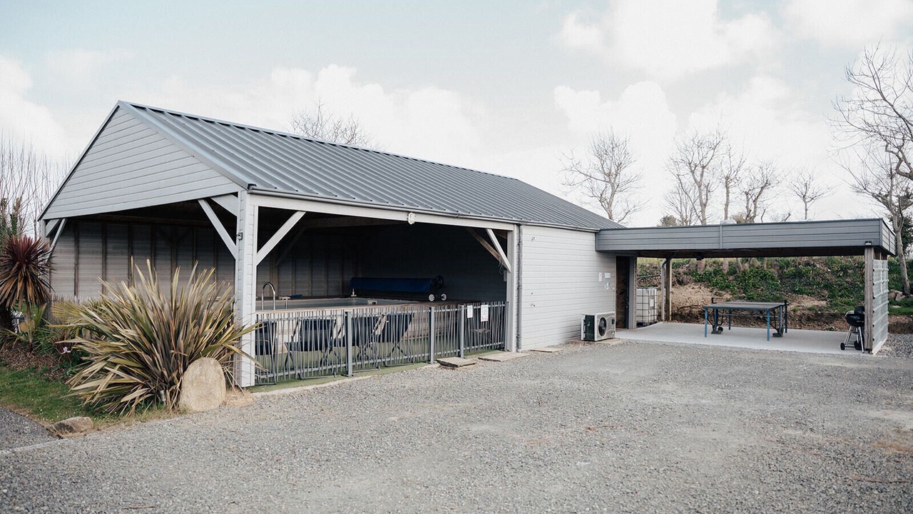 Photo of Outdoor in Trelevern