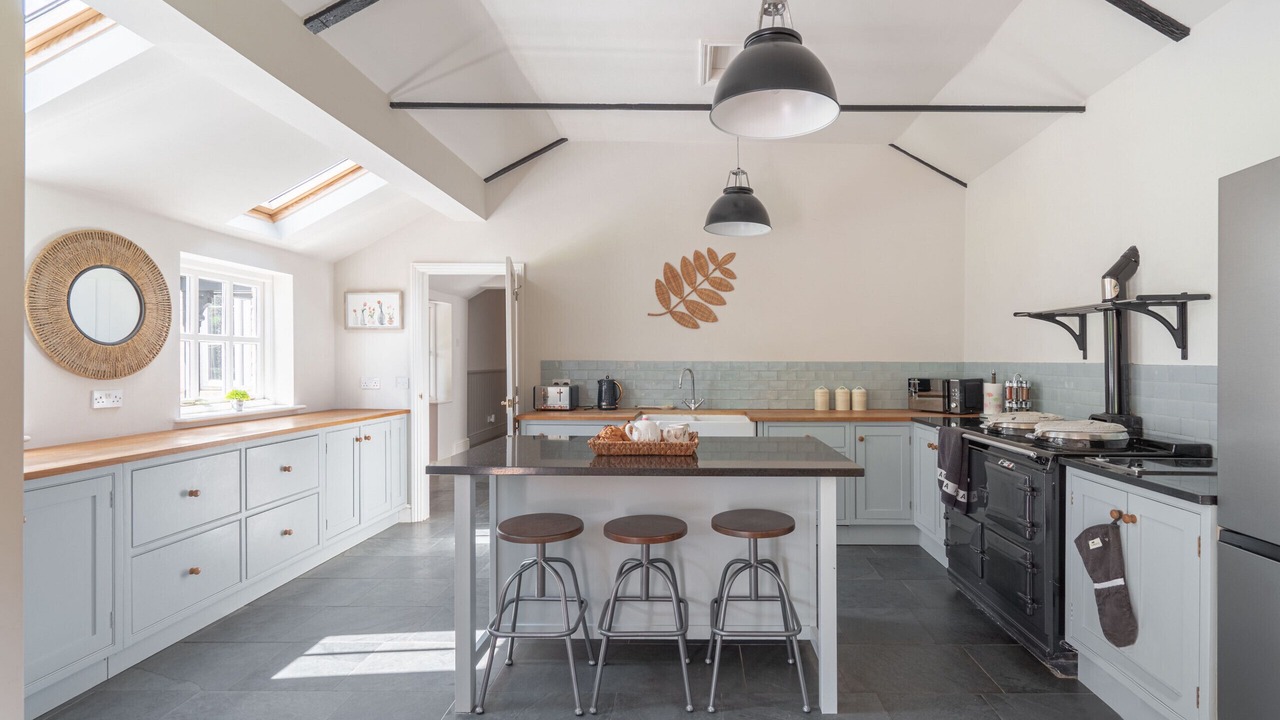 Photo of Others in Huntingdon