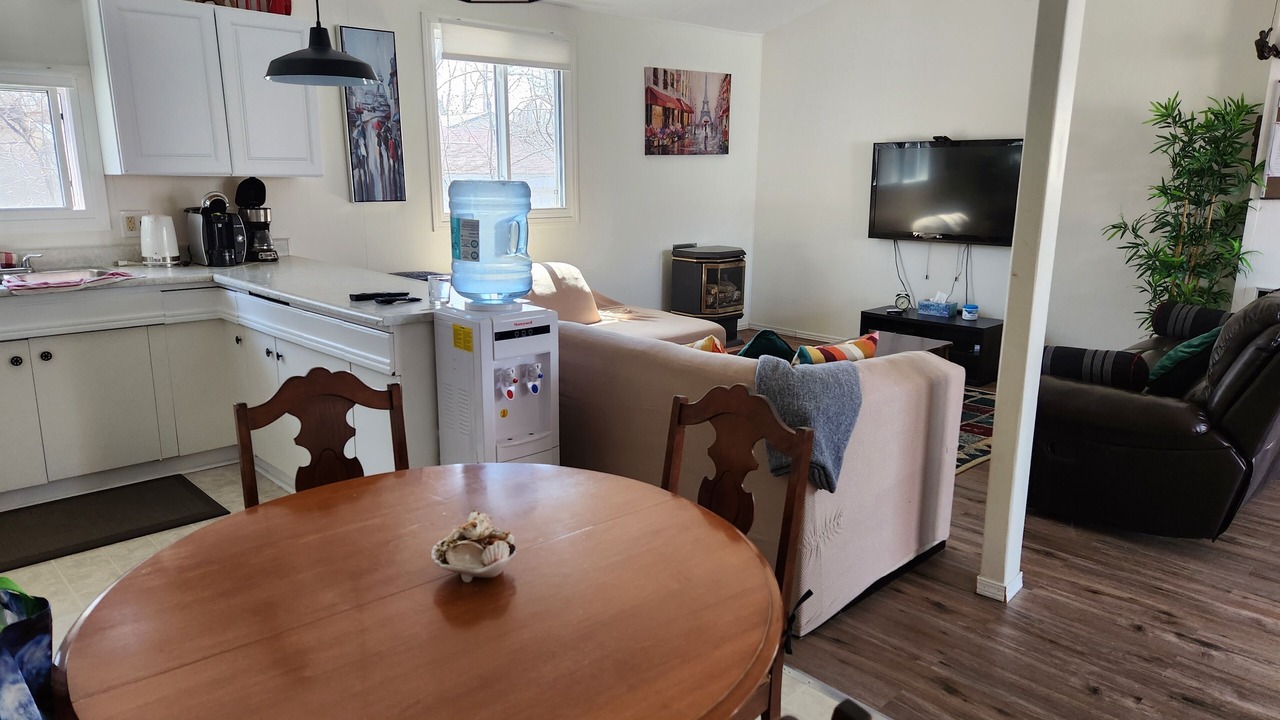 Photo of Livingroom in Sandy Hook