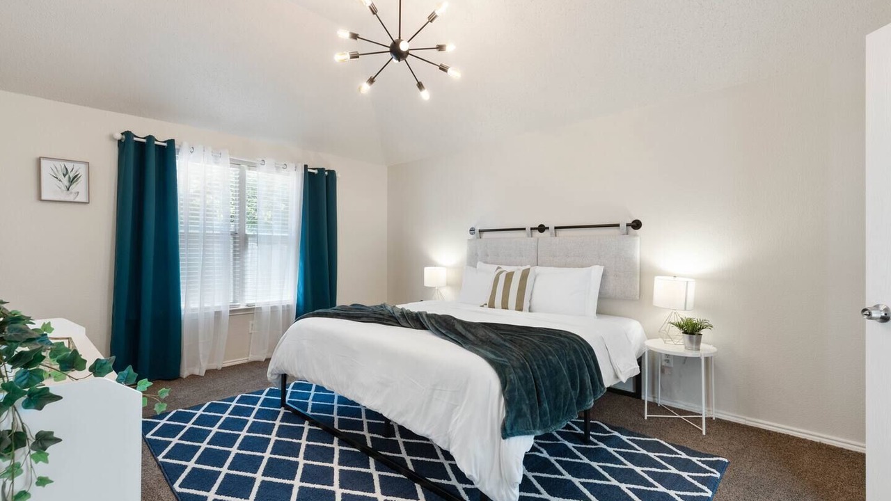 Photo of Bedroom in Burleson