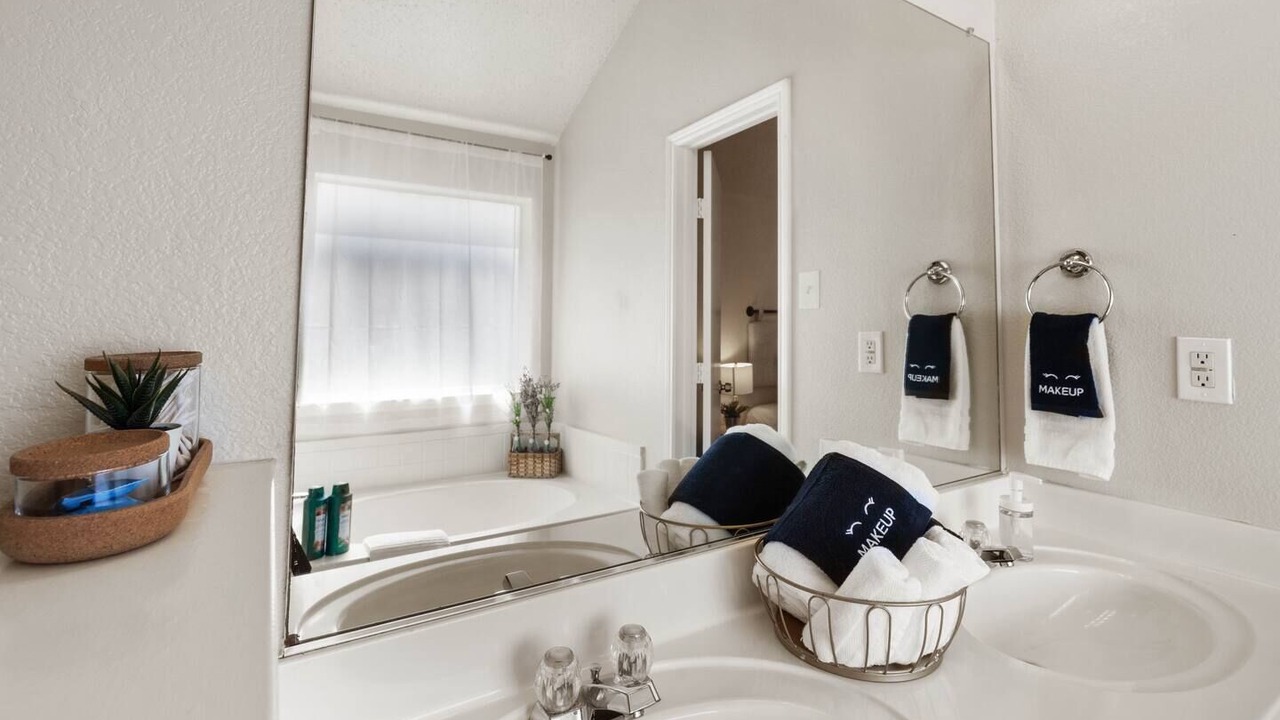 Photo of Bathroom in Burleson
