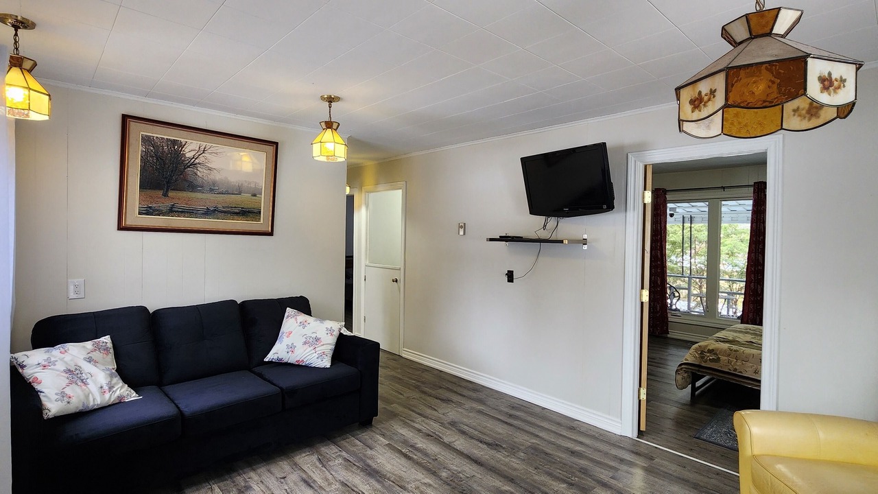 Photo of Bedroom in Head Lake