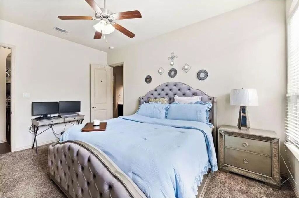 Photo of Bedroom in Lewisville