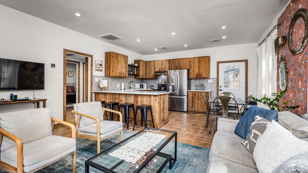 Photo of Livingroom in Kyle