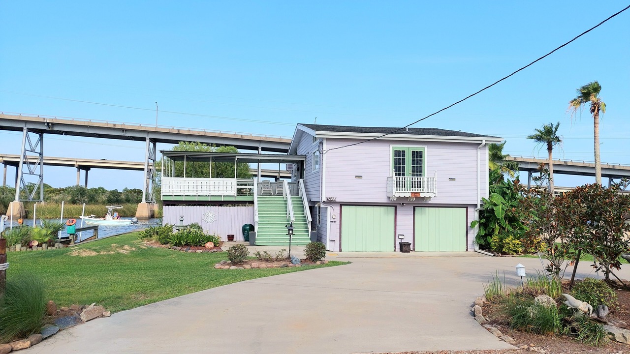 Photo of Outdoor in Lakeview  Jefferson County