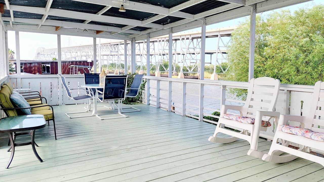 Photo of Outdoor in Lakeview  Jefferson County