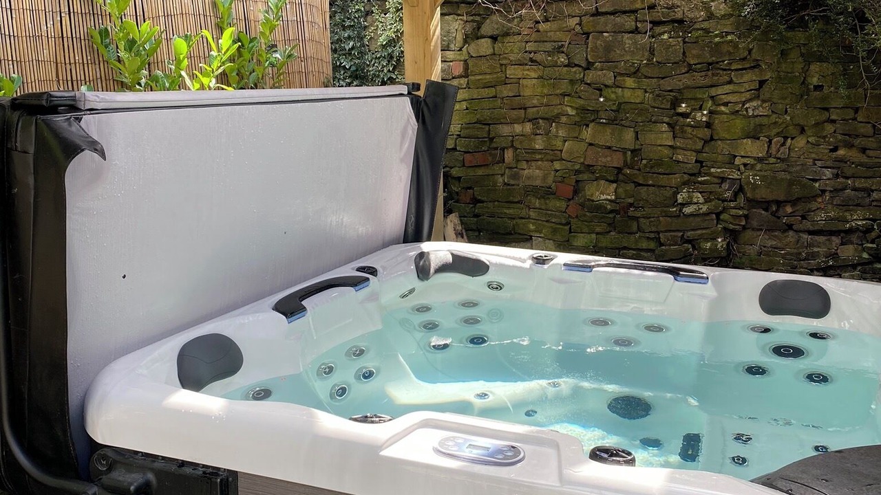 Photo of Outdoor in Holmfirth