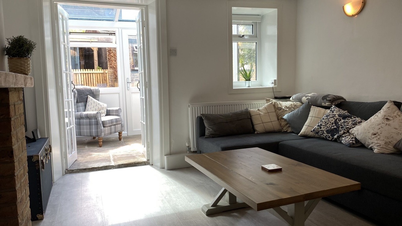 Photo of Livingroom in Holmfirth