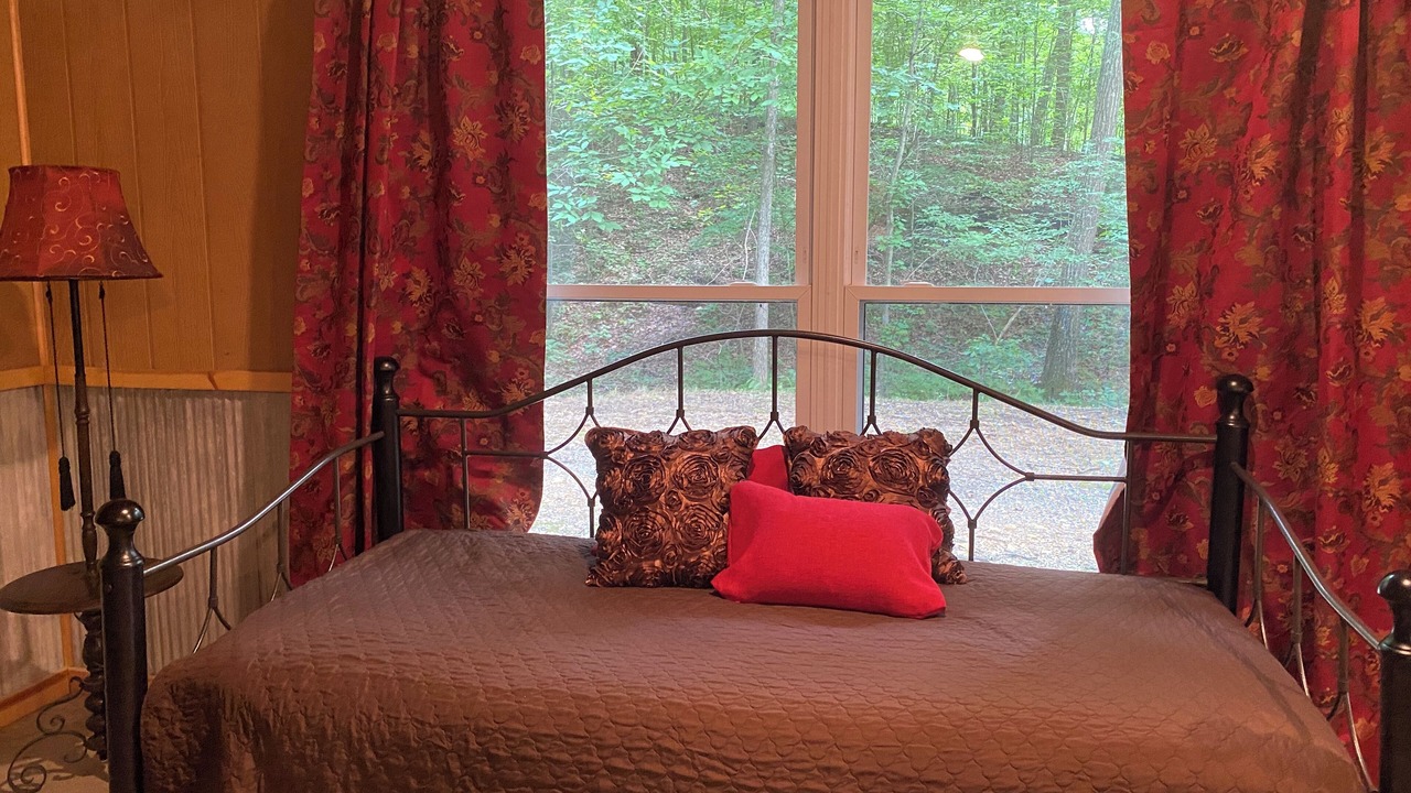 Photo of Bedroom in Millersville