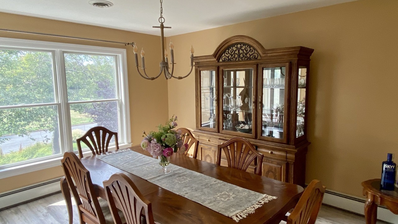 Photo of Livingroom in Orient Point