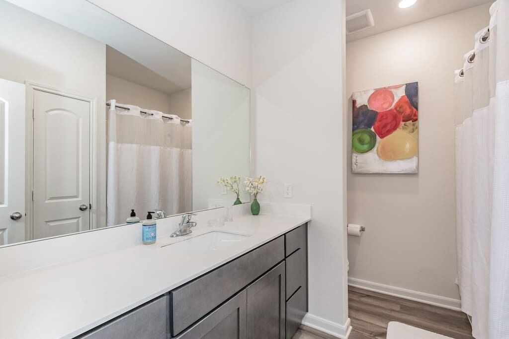 Photo of Bathroom in Seagoville