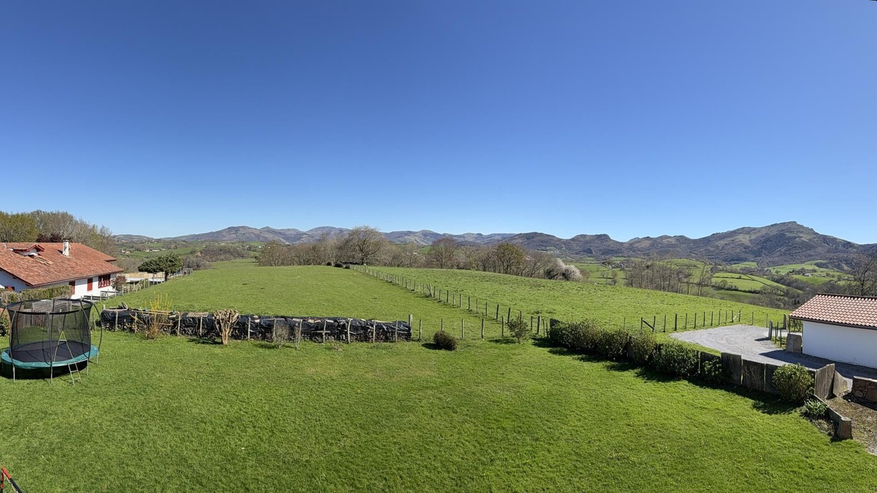 Photo of Outdoor in Sare
