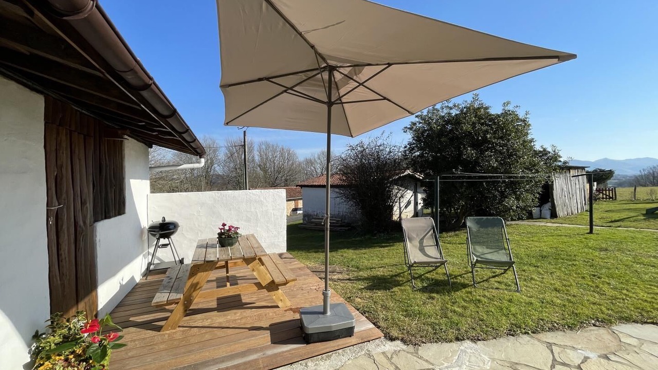 Photo of Outdoor in Sare
