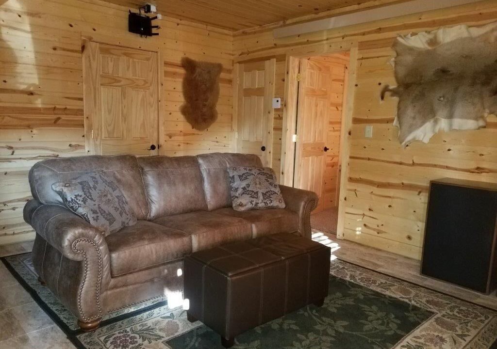 Photo of Livingroom in Custer