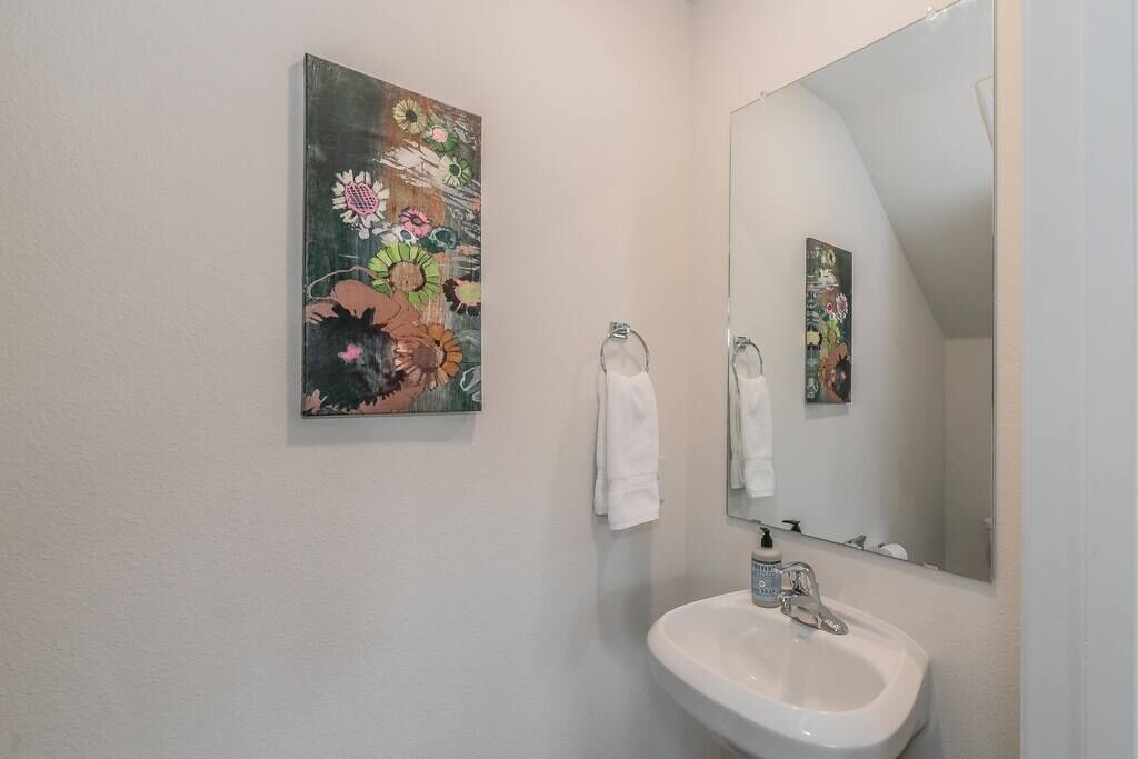 Photo of Bathroom in Seagoville