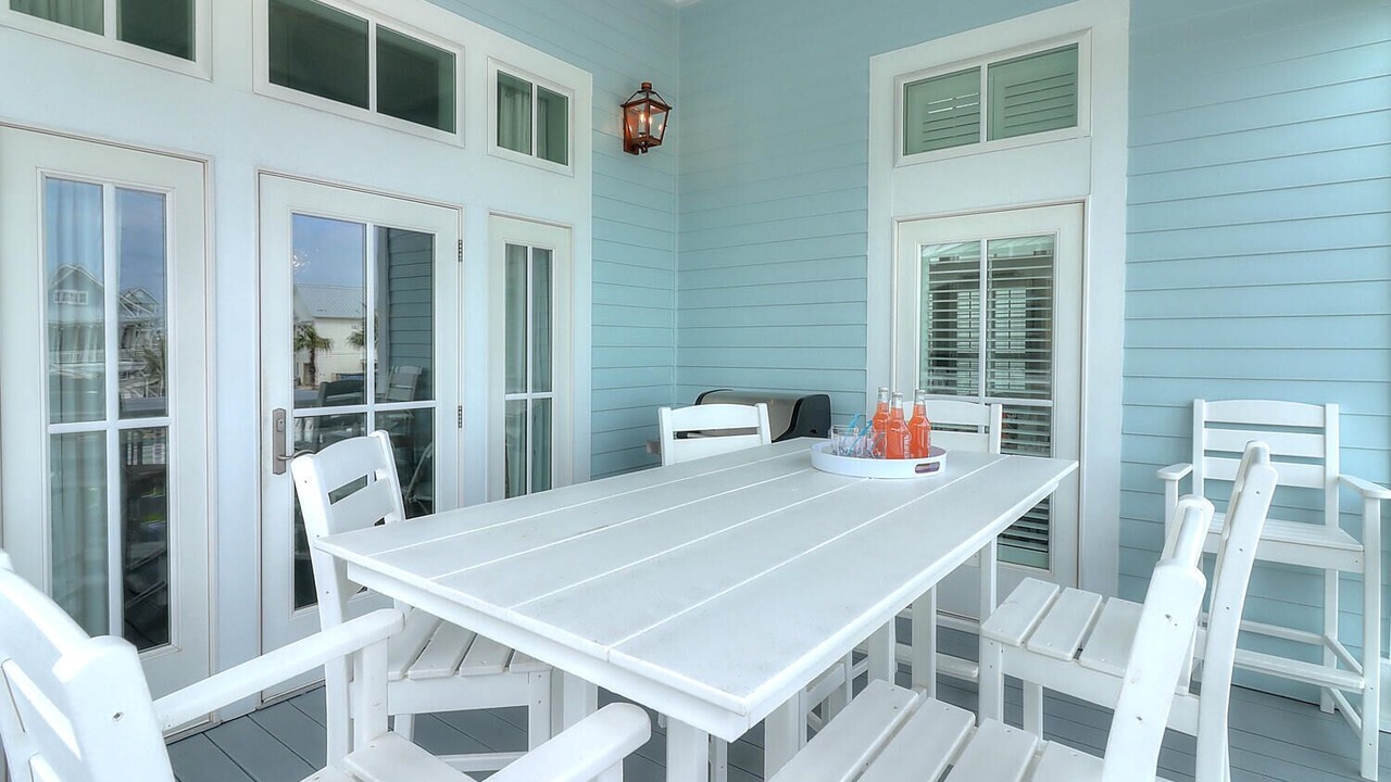 Photo of Patio Balcony in Cinnamon Shore