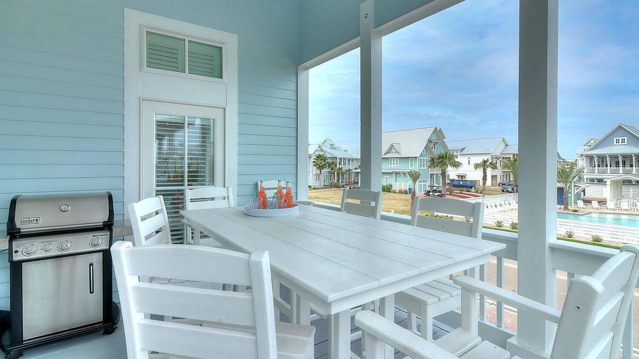 Photo of Patio Balcony in Cinnamon Shore