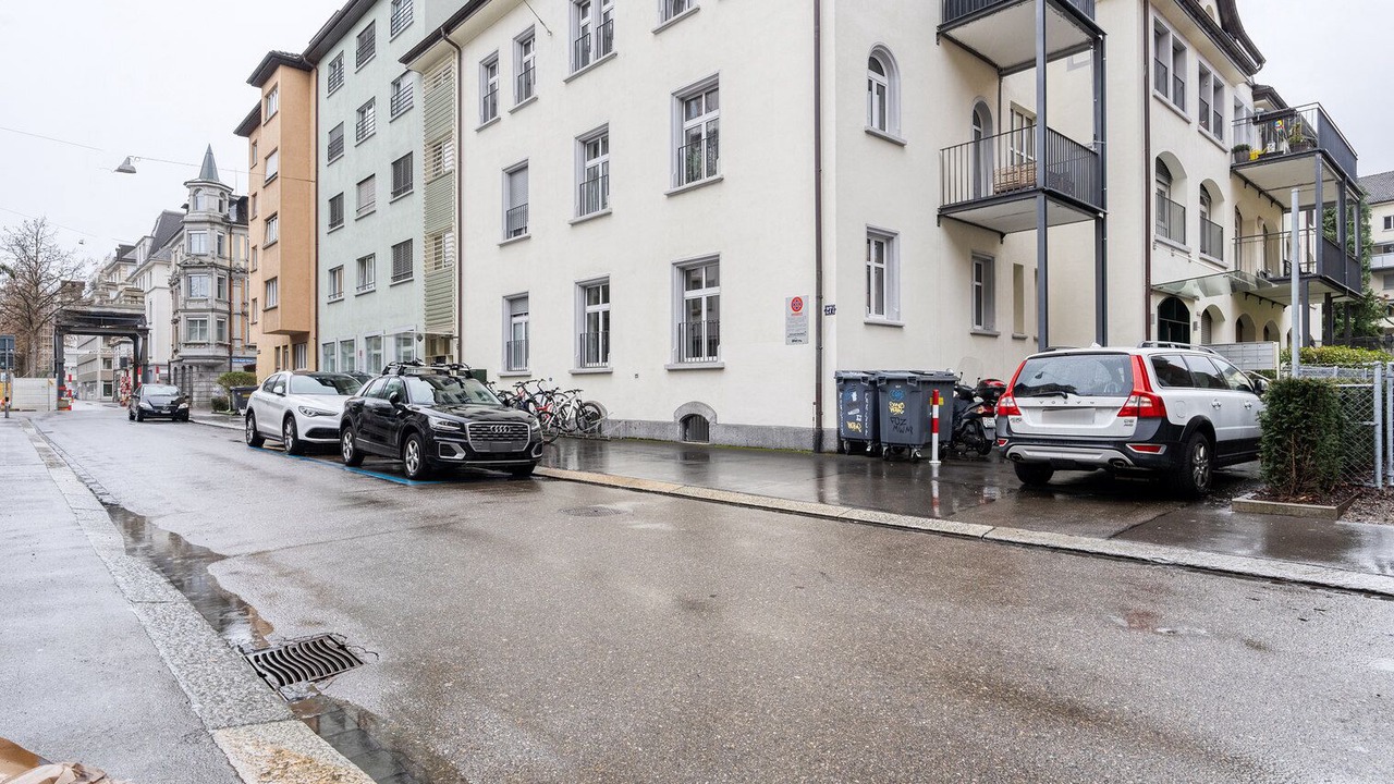 Photo of Outdoor in Sihlfeld