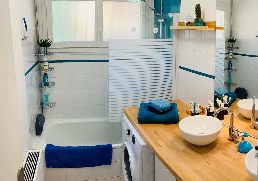 Photo of Bathroom in Mont-de-Marsan