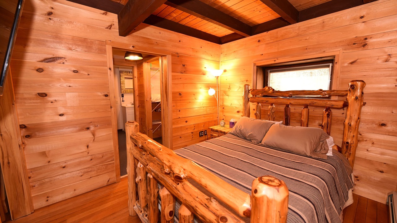 Photo of Bedroom in Eidelweiss Village