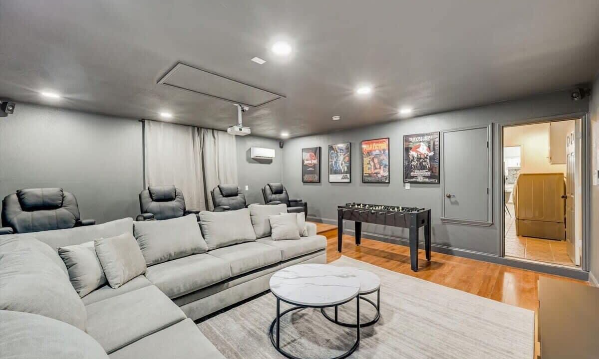 Photo of Livingroom in Rowlett