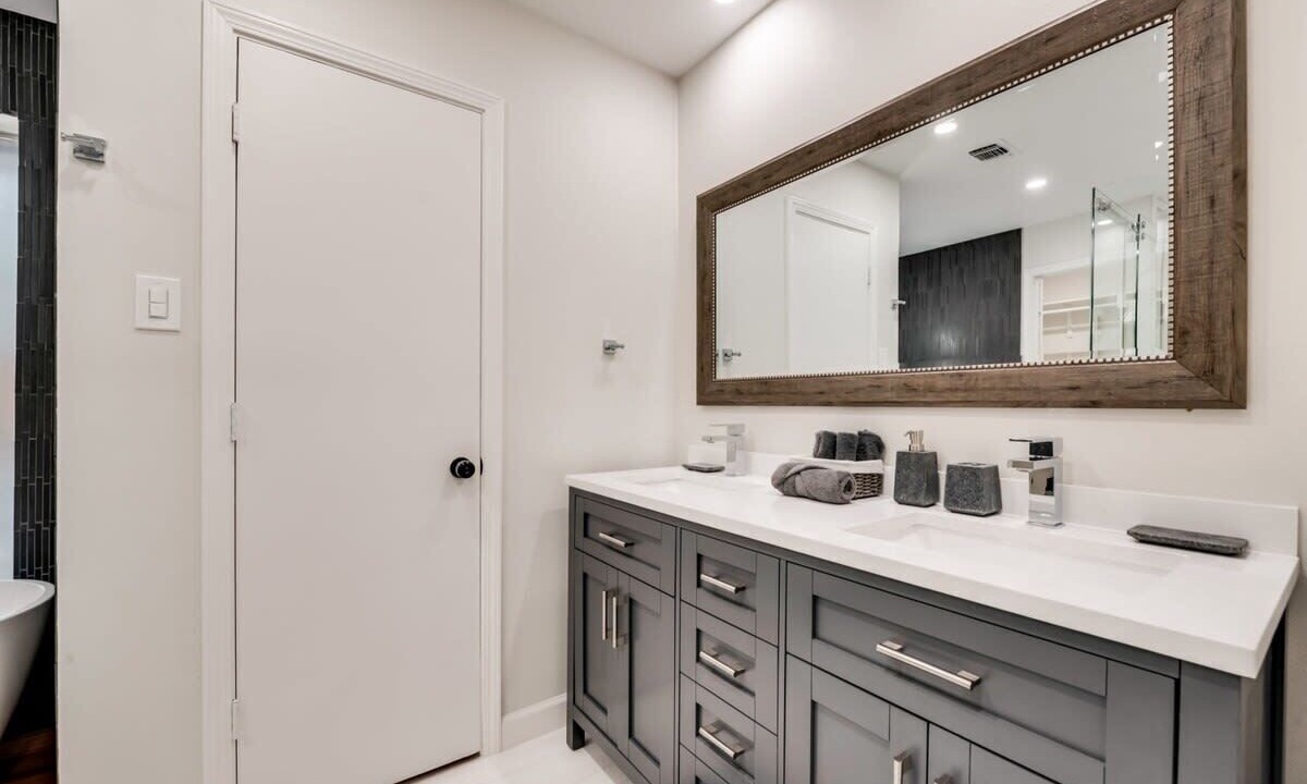 Photo of Bathroom in Plano