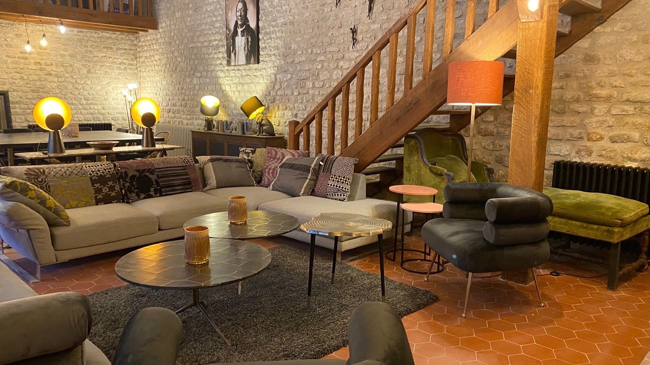 Photo of Livingroom in Yevre-le-Chatel