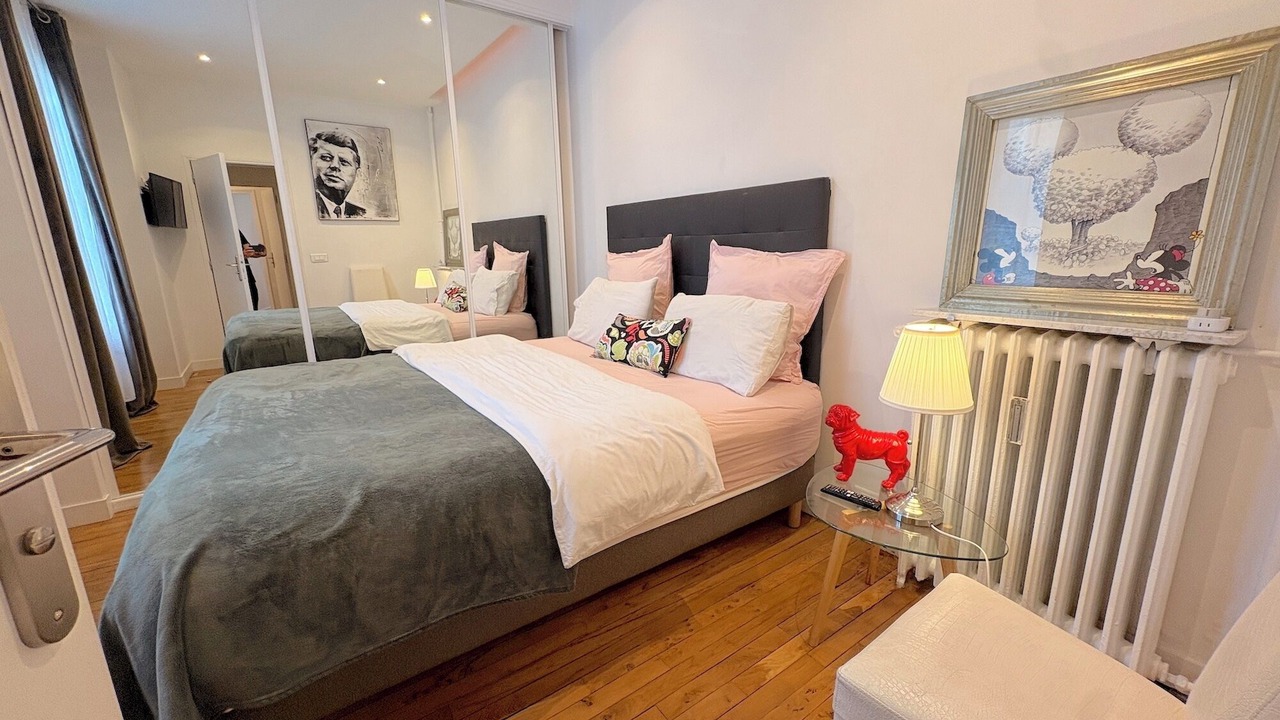 Photo of Bedroom in Passy