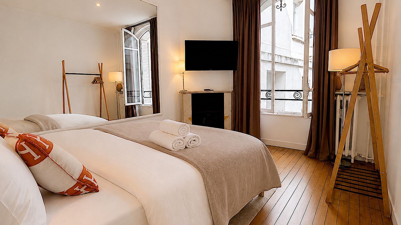 Photo of Bedroom in Passy