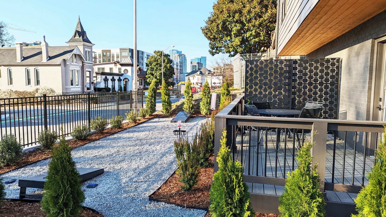 Photo of Others in Edgehill