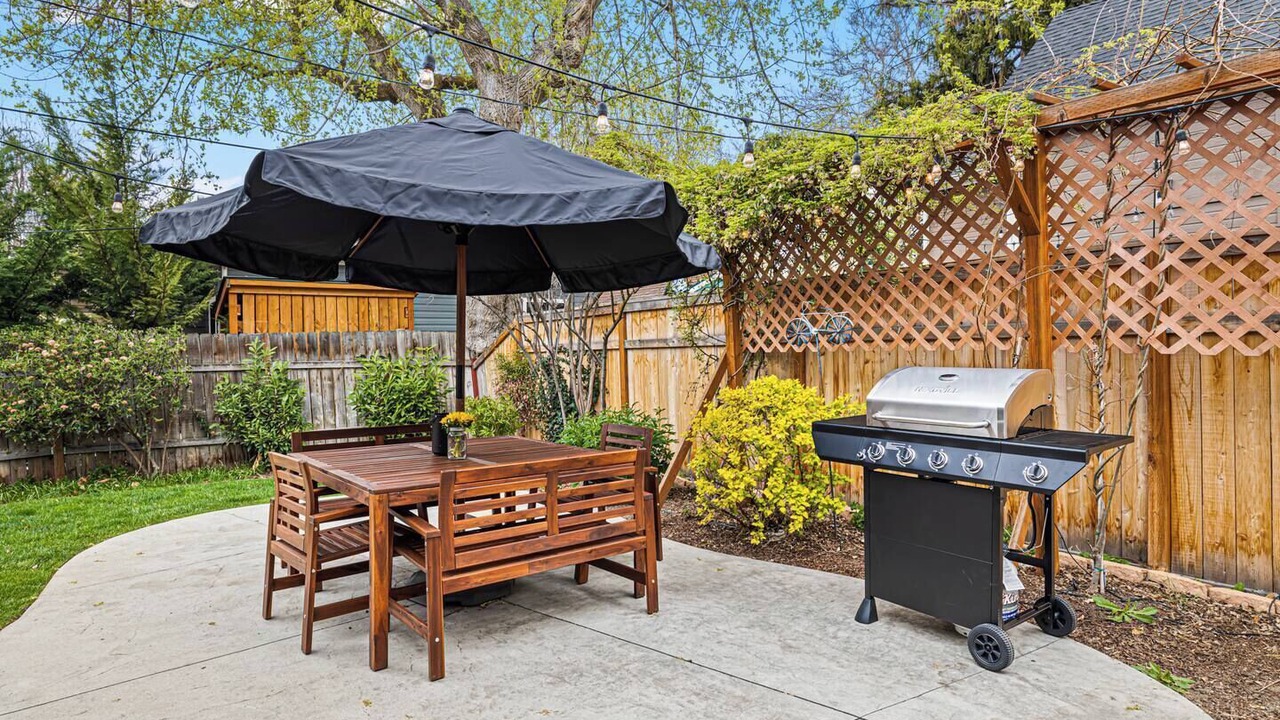 Photo of Outdoor in North End