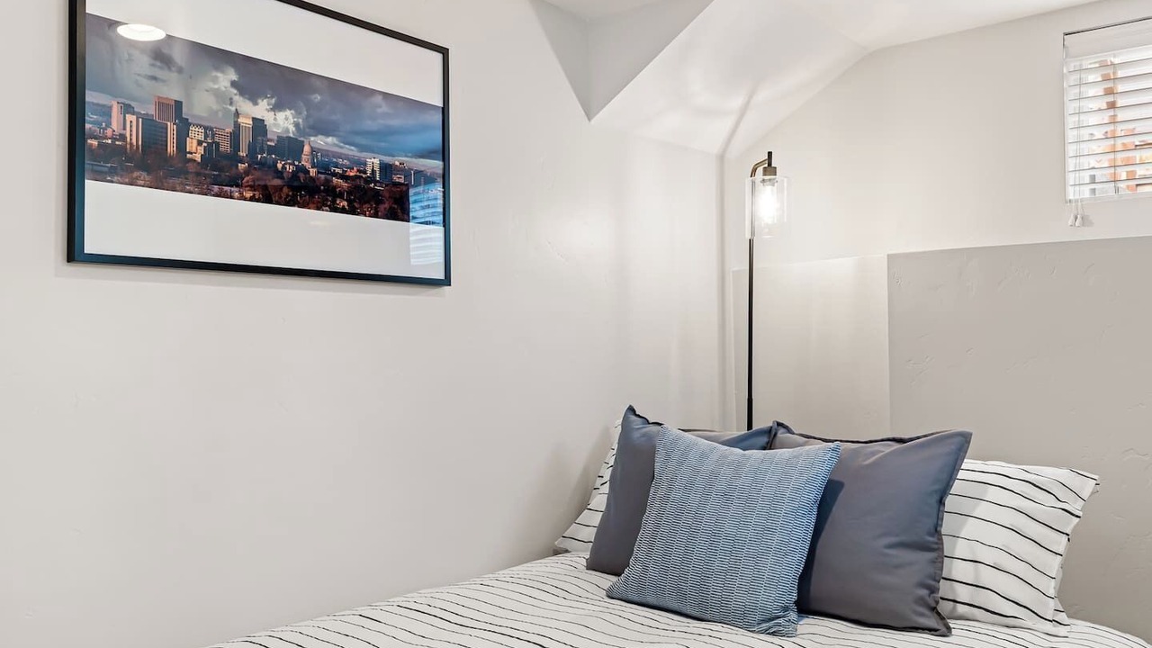 Photo of Bedroom in North End