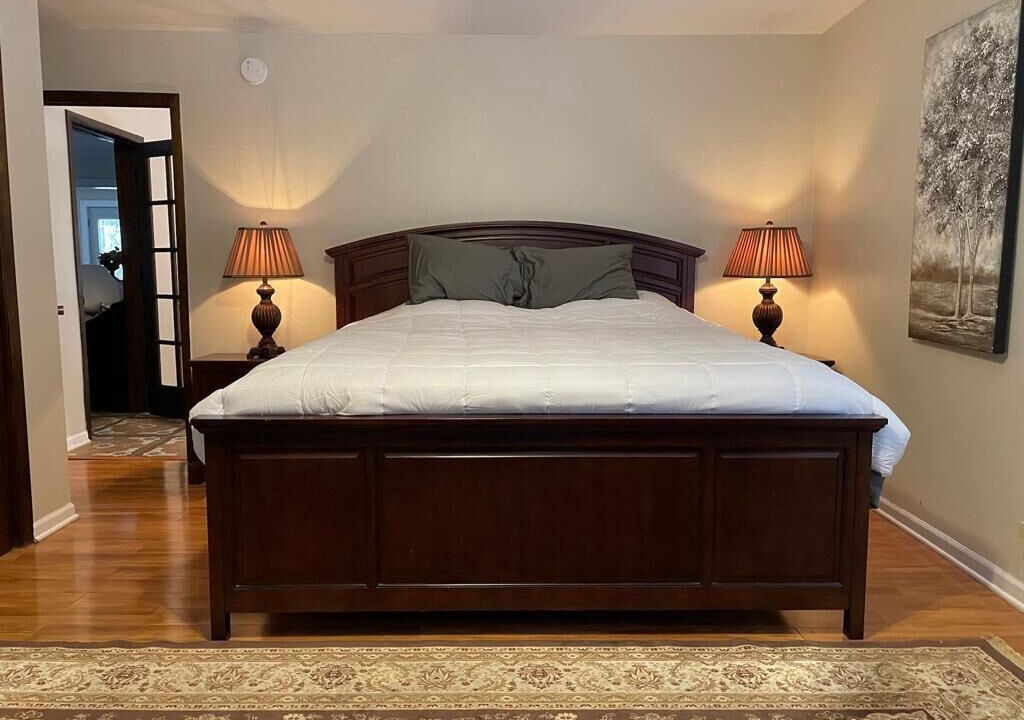 Photo of Bedroom in North Chicago