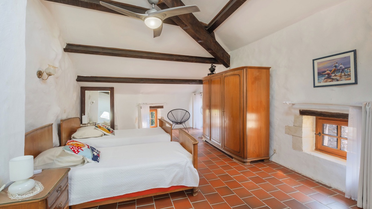 Photo of Bedroom in Labastide-de-Virac