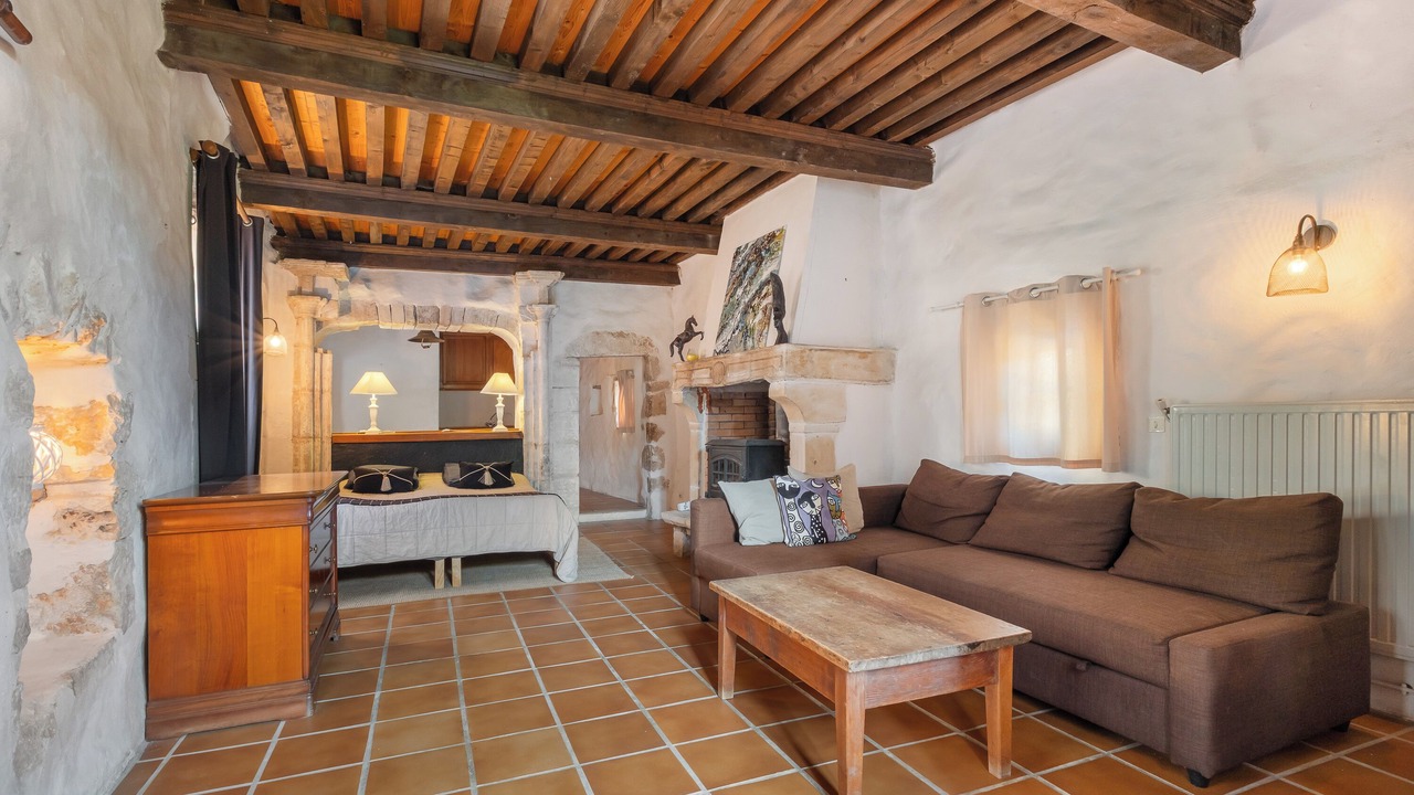 Photo of Livingroom in Labastide-de-Virac