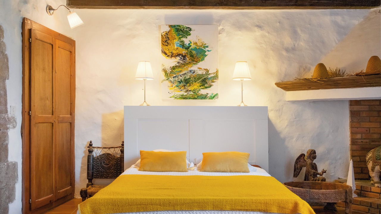 Photo of Bedroom in Labastide-de-Virac