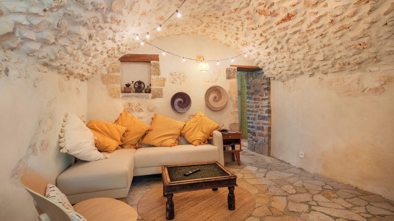 Photo of Livingroom in Labastide-de-Virac