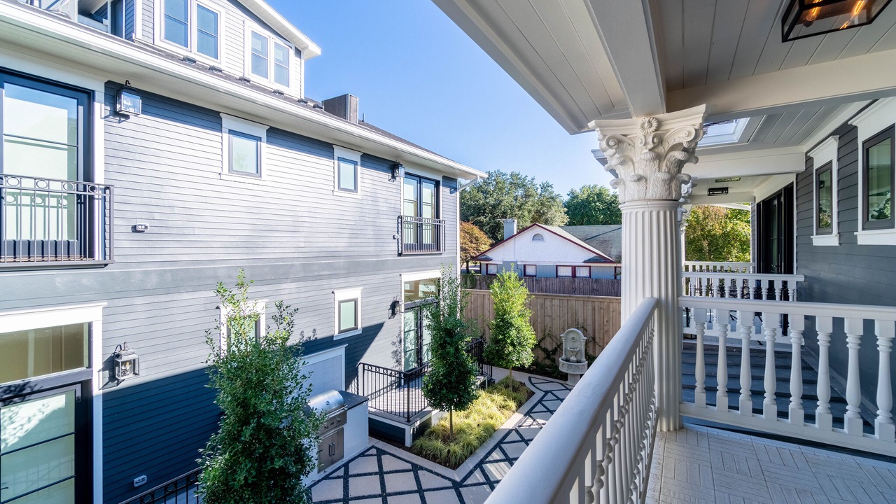 Photo of Patio Balcony in Kessler