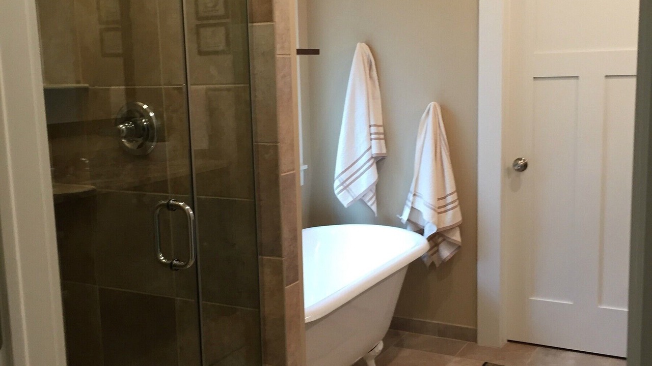 Photo of Bathroom in Cooperstown