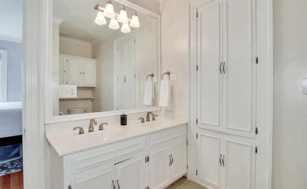 Photo of Bathroom in Summerville
