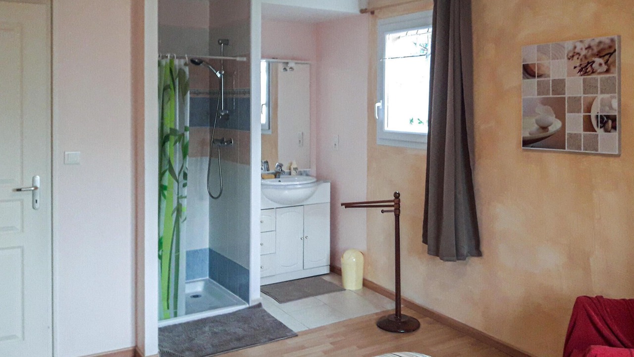 Photo of Bathroom in Villefort