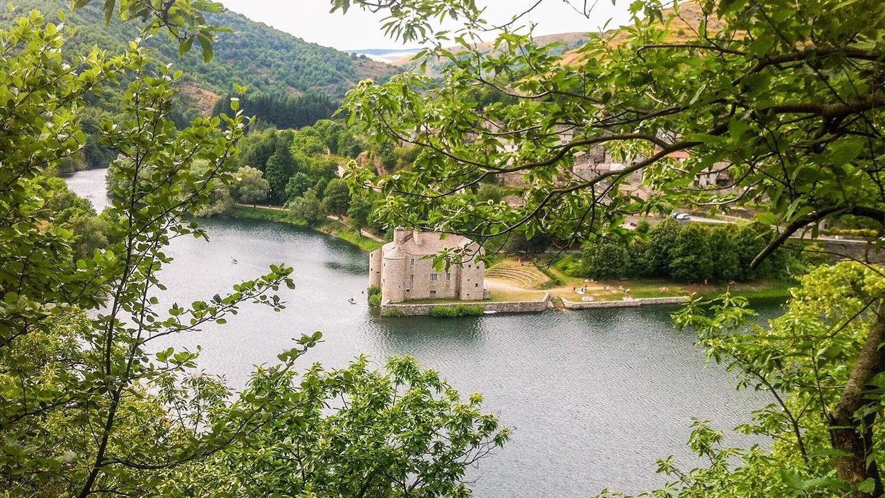 Photo of Others in Villefort