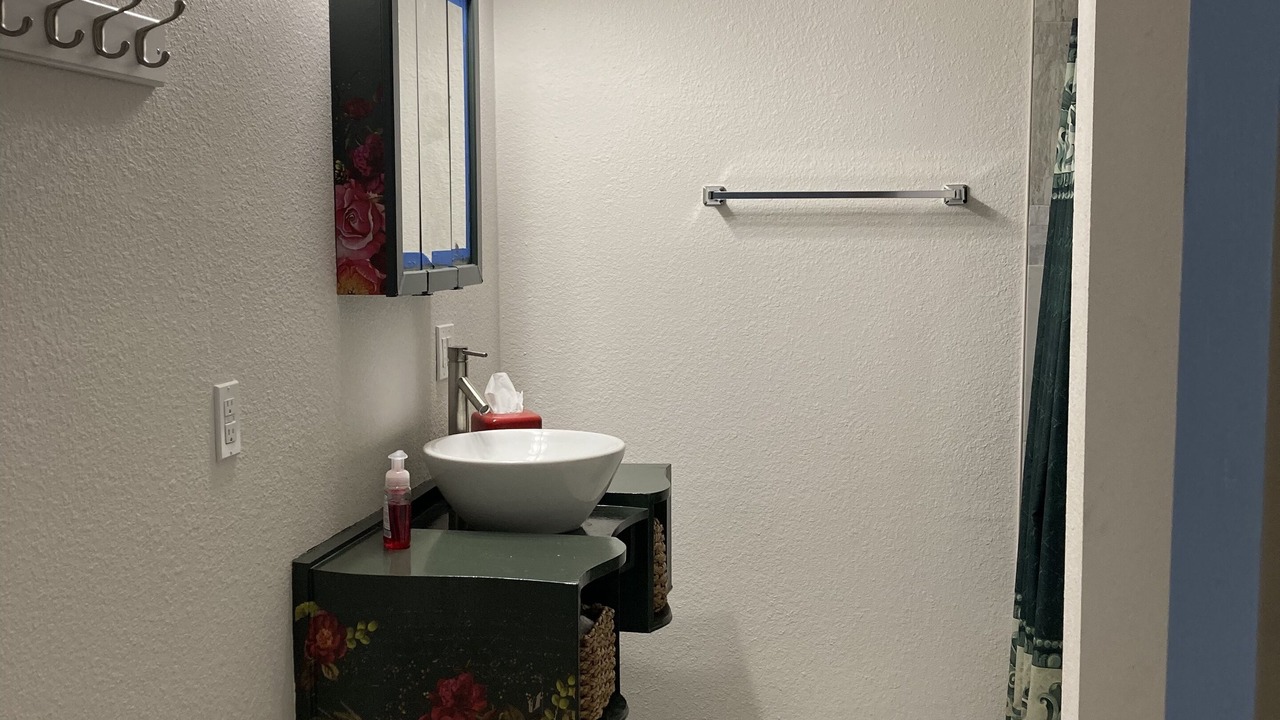Photo of Bathroom in Glen Rose