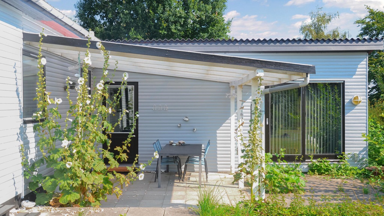 Photo of Others in Mesinge