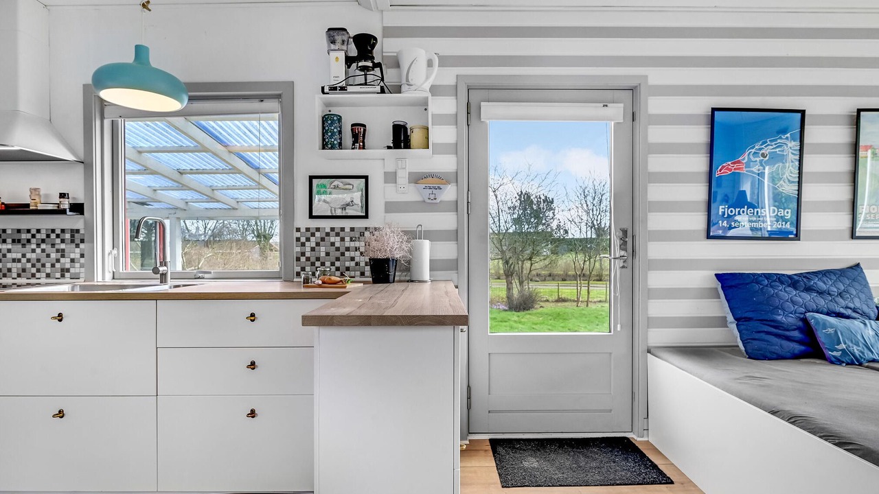 Photo of Others in Mesinge