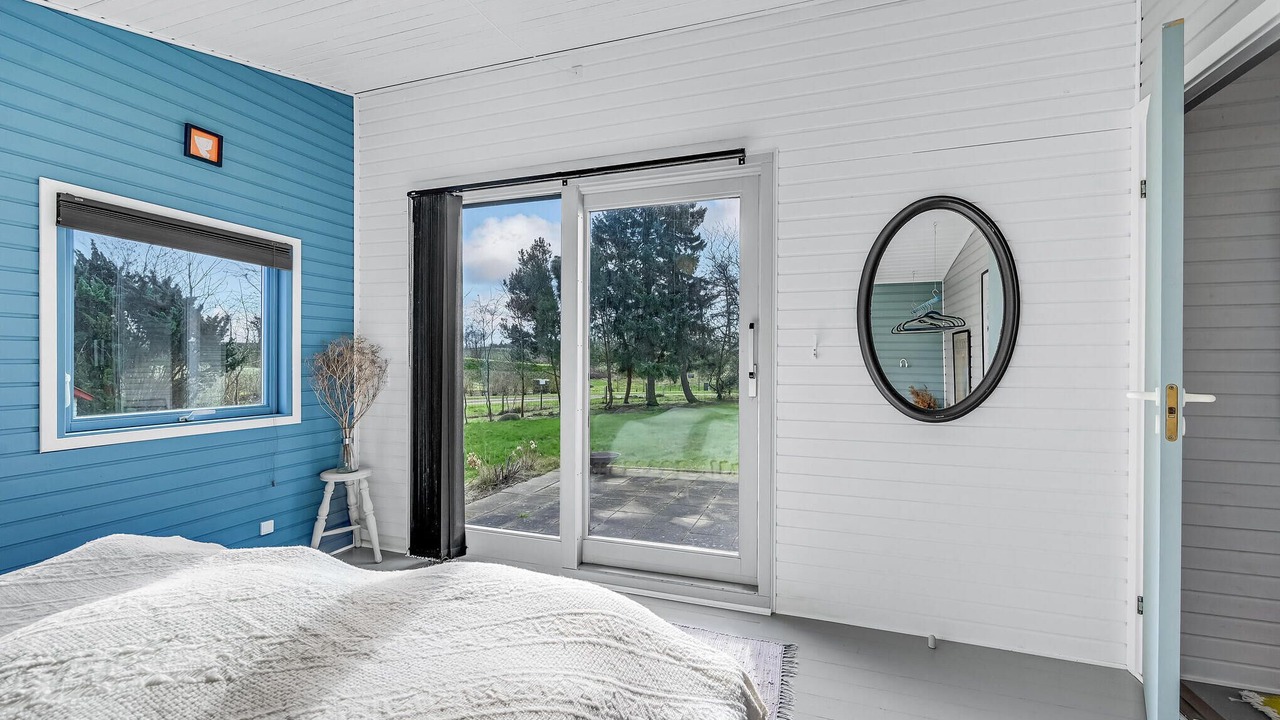 Photo of Others in Mesinge