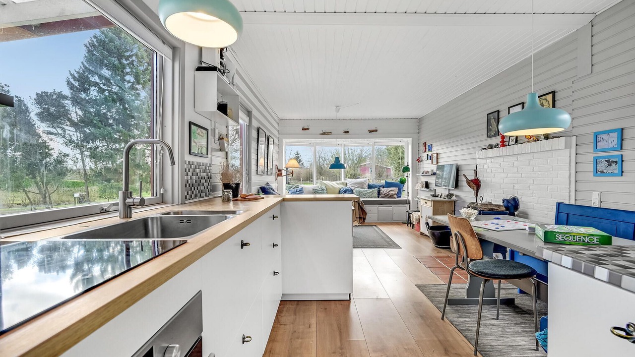 Photo of Others in Mesinge